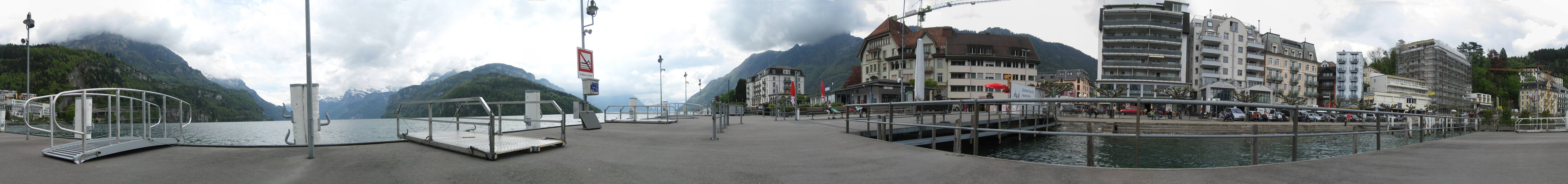 Brunnen Schiffsteg